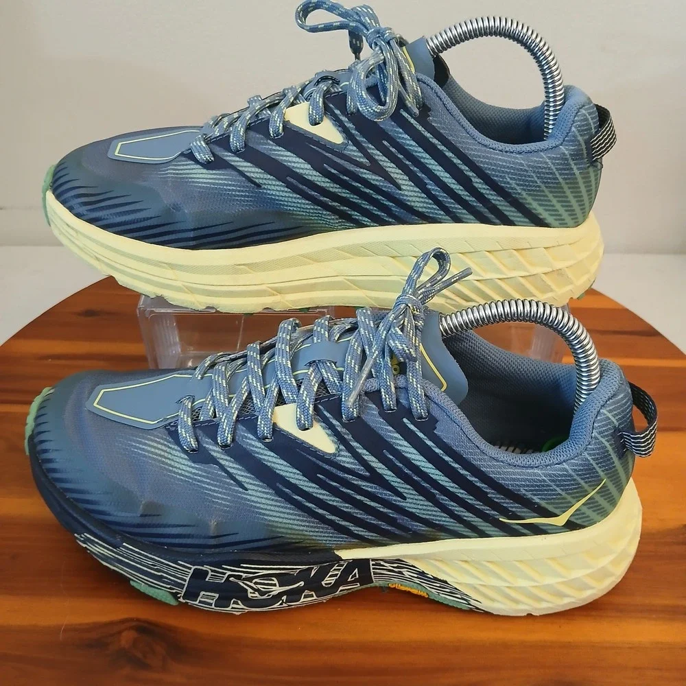 Hoka Speedgoat 4 Wide Womens 8 Blue Running Shoes Sneakers 1106529 PBLG